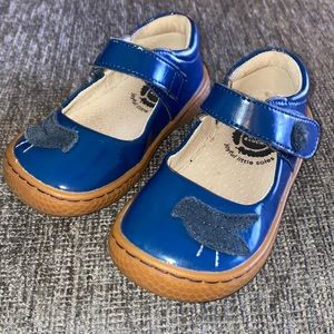 Livie & Luca girl shoes size 6